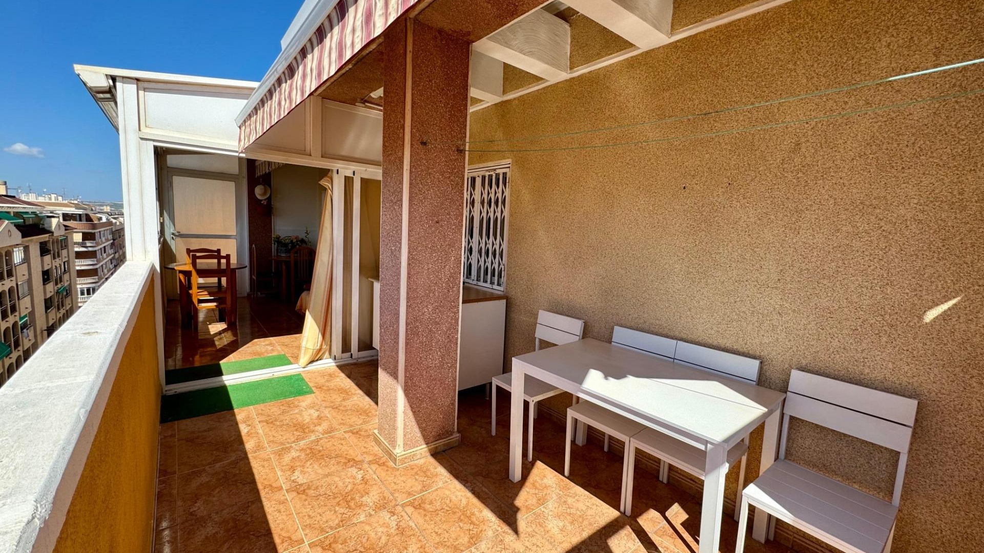 Wiederverkauf - Wohnung - Torrevieja - Beachside Torrevieja