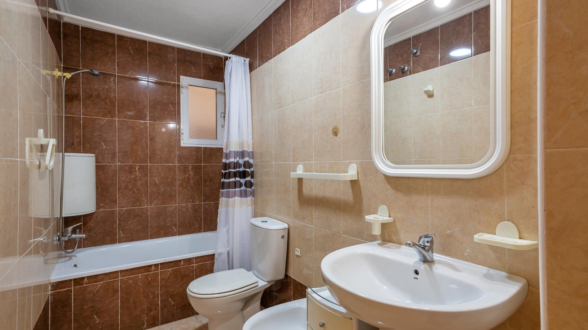 Wiederverkauf - Wohnung - Torrevieja - Beachside Torrevieja