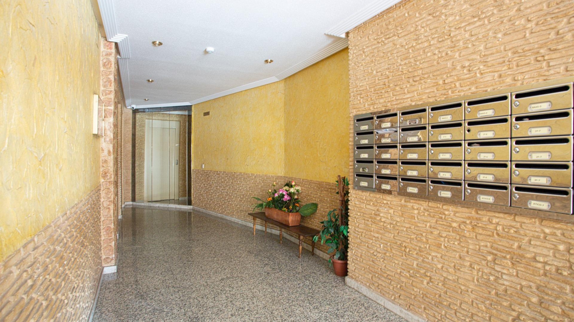 Wiederverkauf - Wohnung - Torrevieja - Beachside Torrevieja