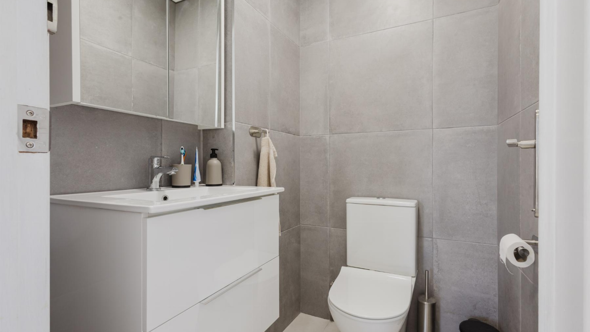 Wiederverkauf - Wohnung - Torrevieja - Beachside Torrevieja