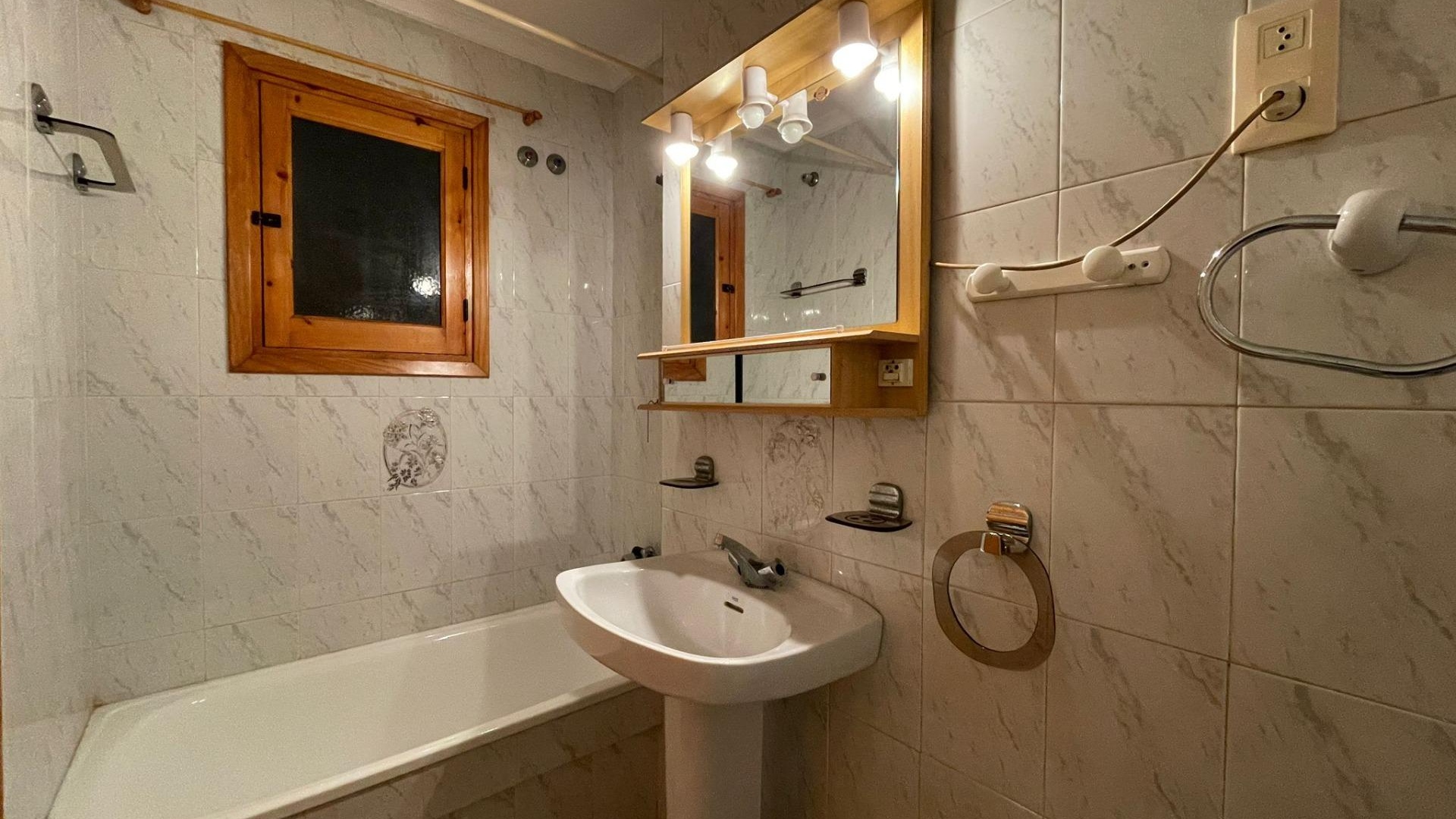 Wiederverkauf - Wohnung - Torrevieja - Beachside Torrevieja