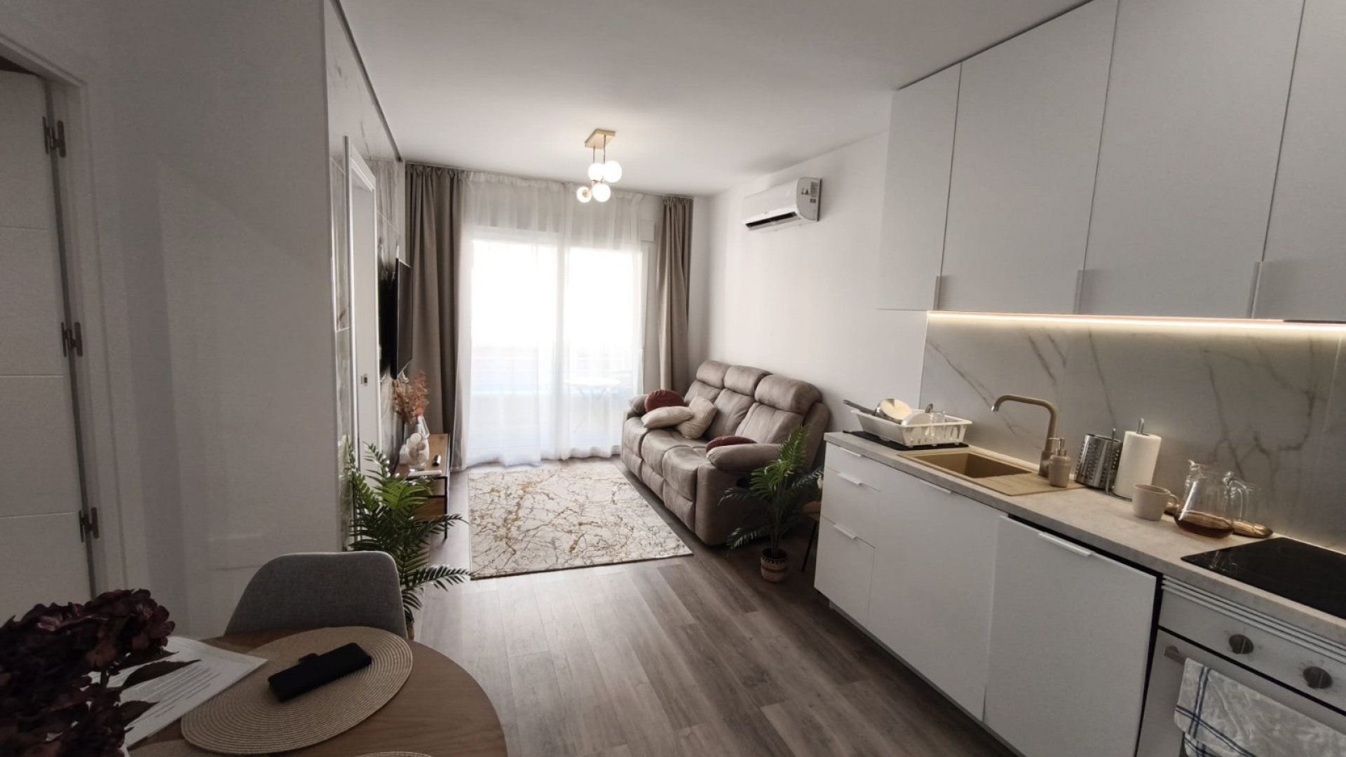 Wiederverkauf - Wohnung - Torrevieja - Beachside Torrevieja