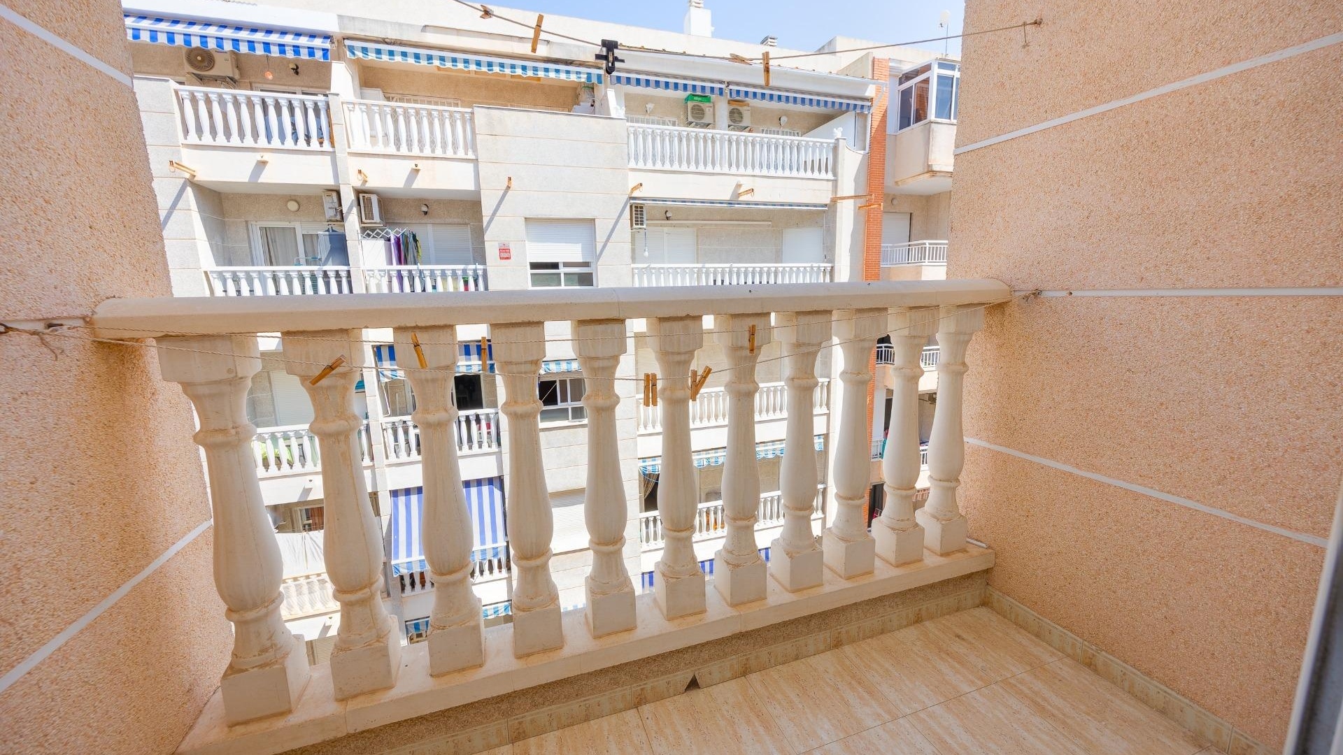 Wiederverkauf - Wohnung - Torrevieja - Beachside Torrevieja