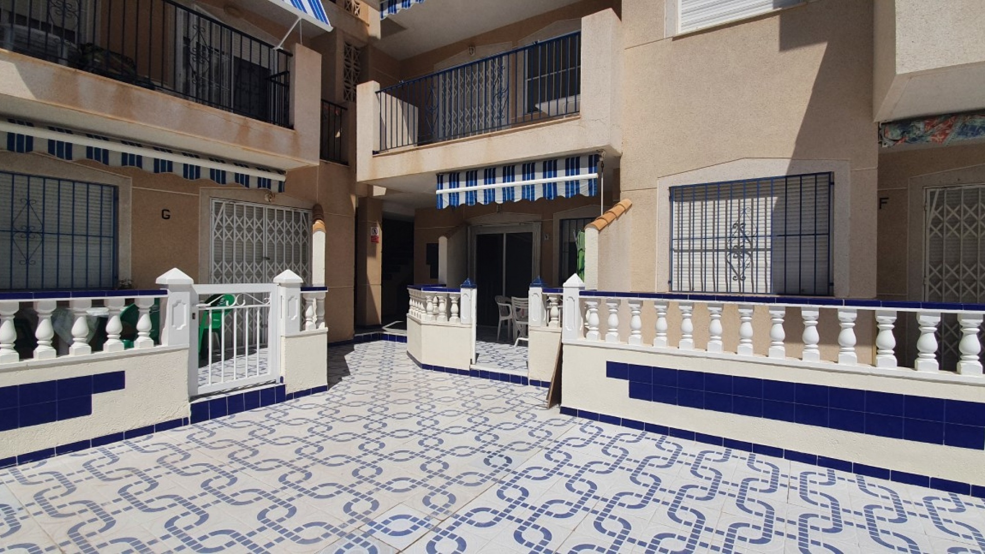 Wiederverkauf - Wohnung - Torrevieja - Beachside Torrevieja