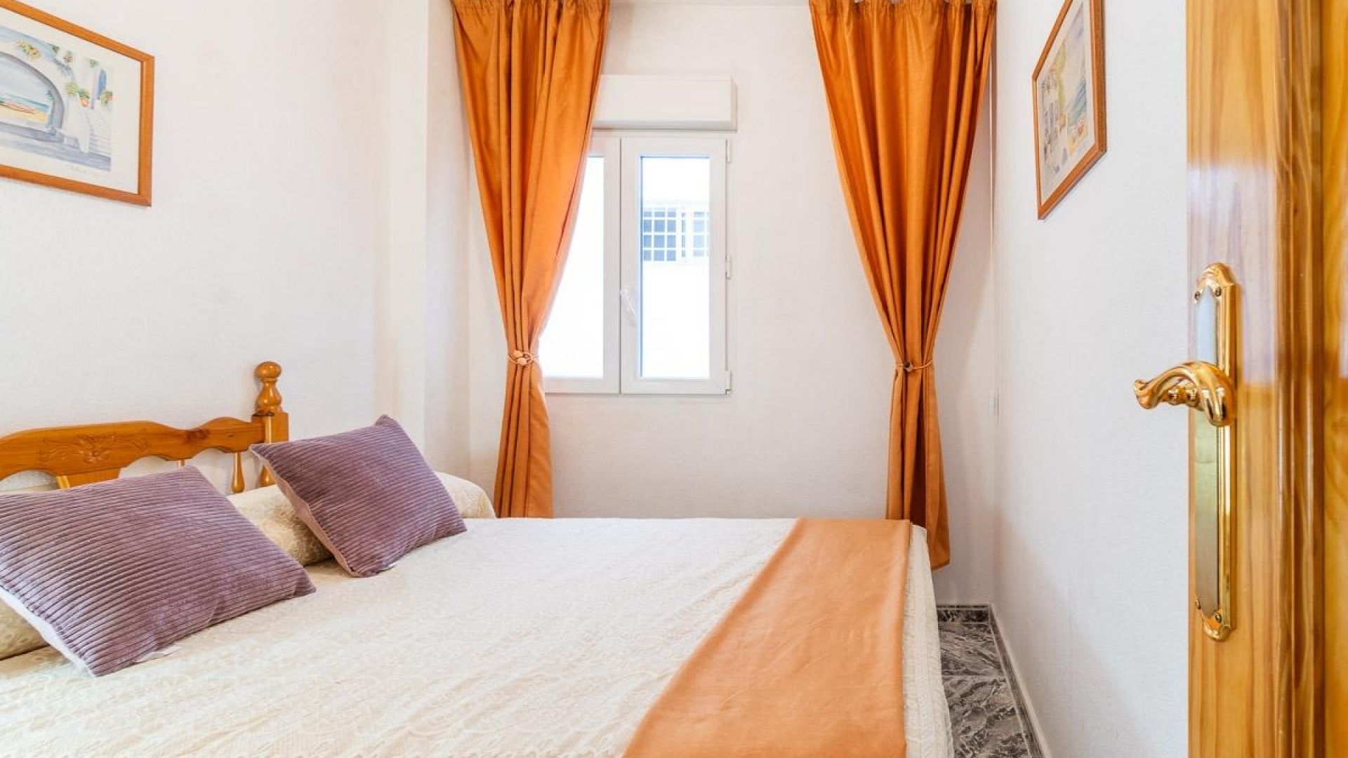 Wiederverkauf - Wohnung - Torrevieja - Centro