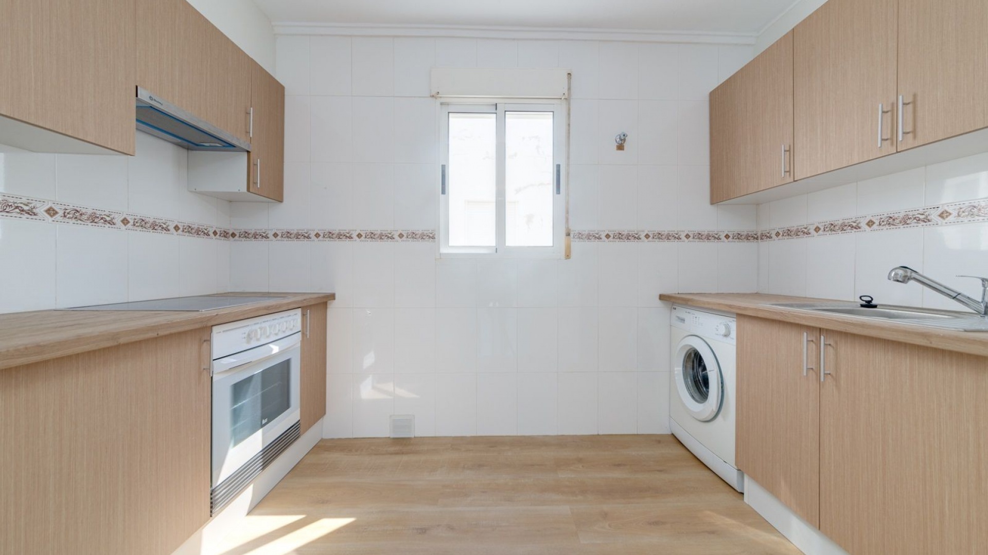 Wiederverkauf - Wohnung - Torrevieja - jardin del mar