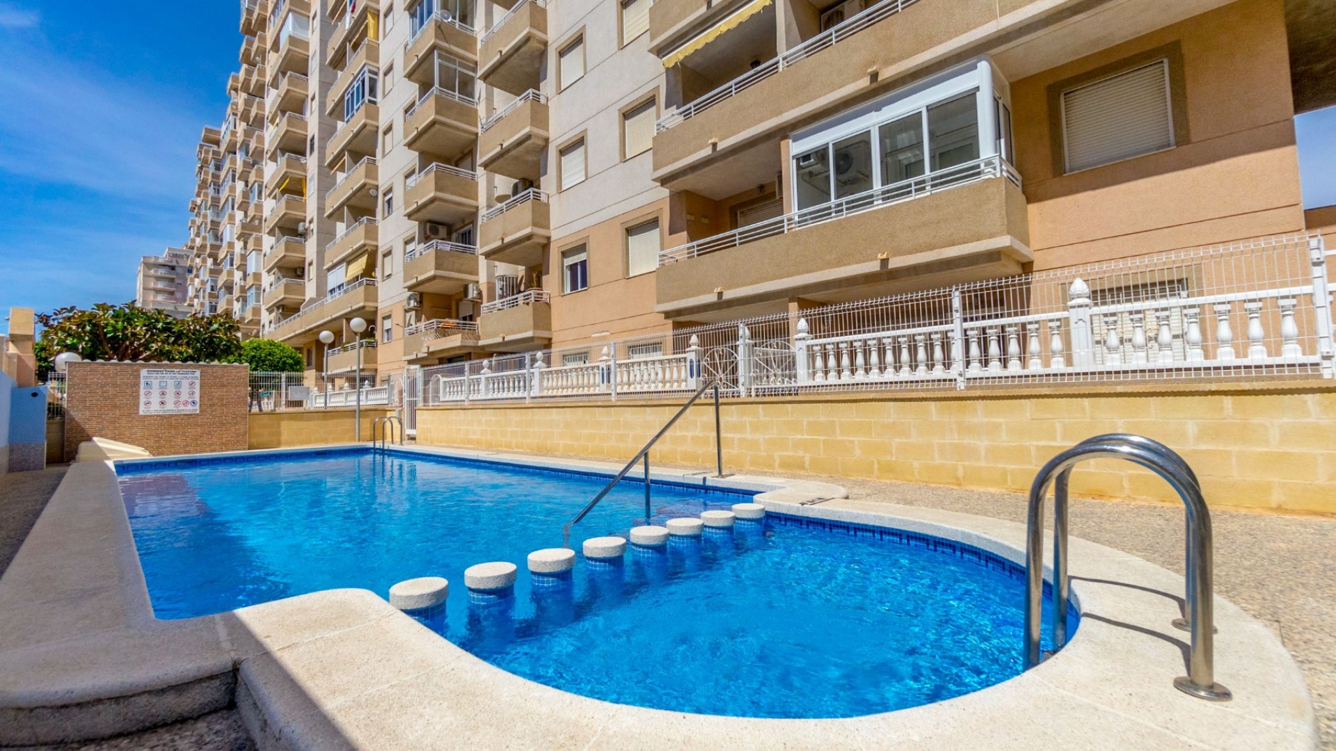 Wiederverkauf - Wohnung - Torrevieja - Nueva Torrevieja