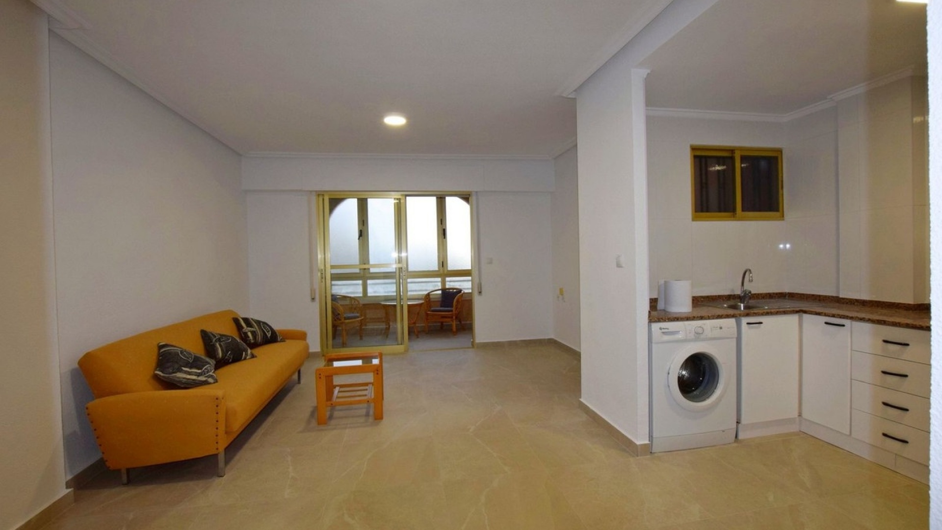 Wiederverkauf - Wohnung - Torrevieja - Playa De La Mata