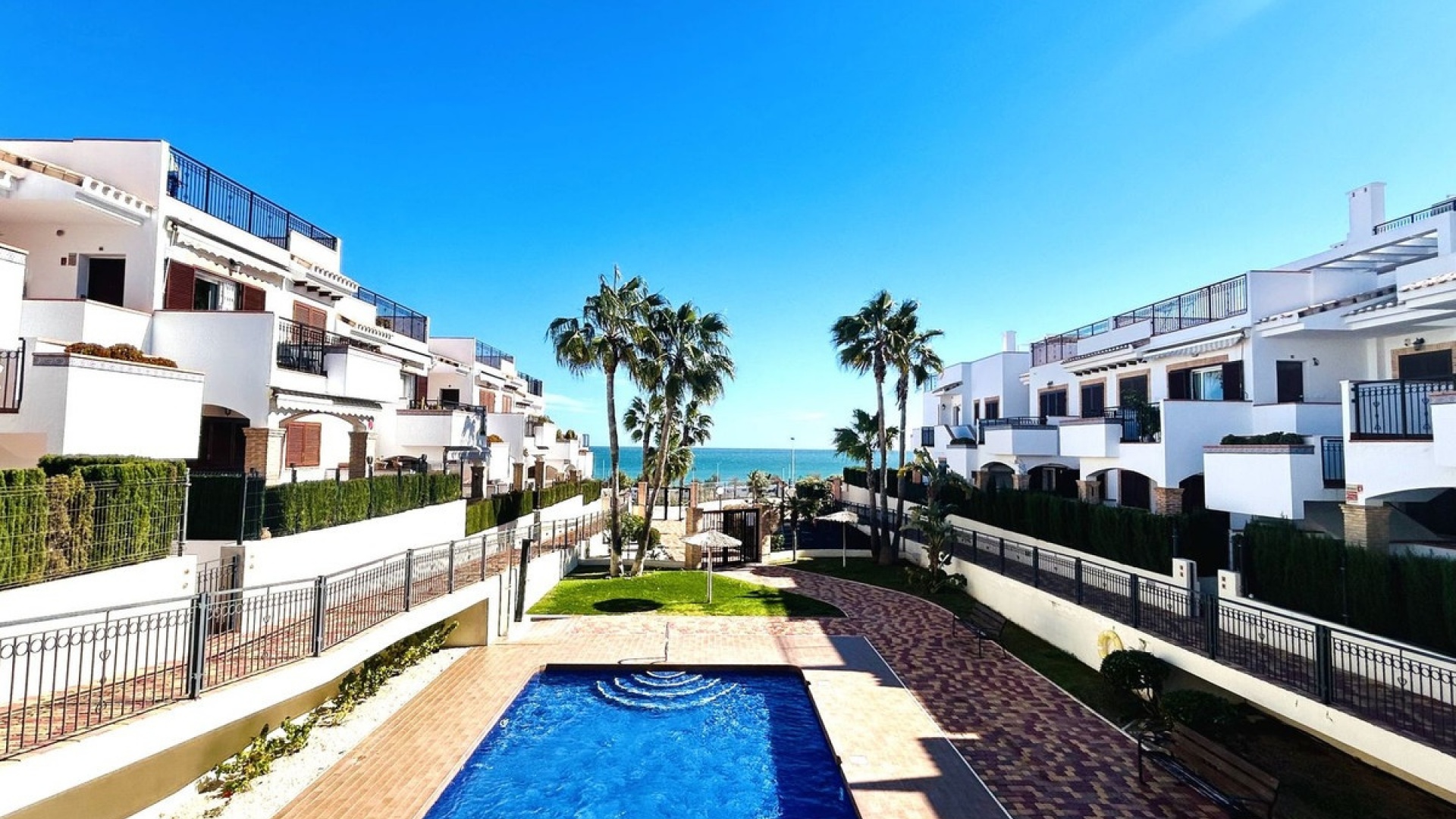 Wiederverkauf - Wohnung - Torrevieja - Playa De La Mata
