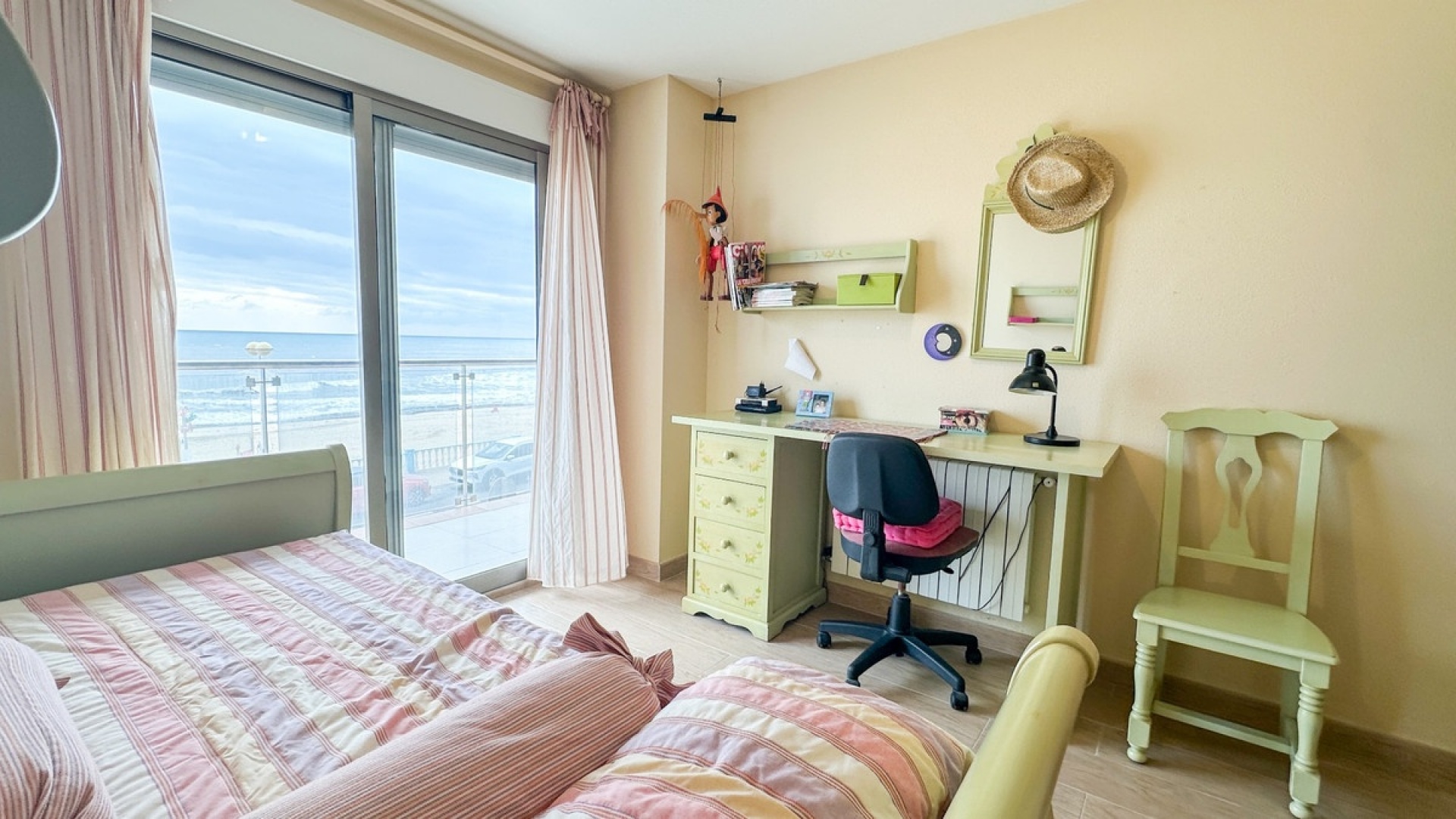 Wiederverkauf - Wohnung - Torrevieja - Playa De Los Locos