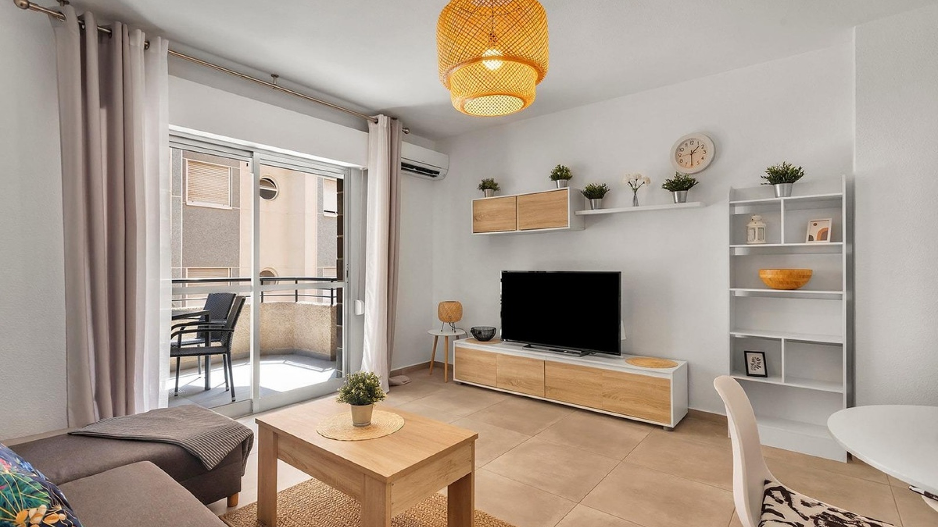 Wiederverkauf - Wohnung - Torrevieja - Playa De Los Locos