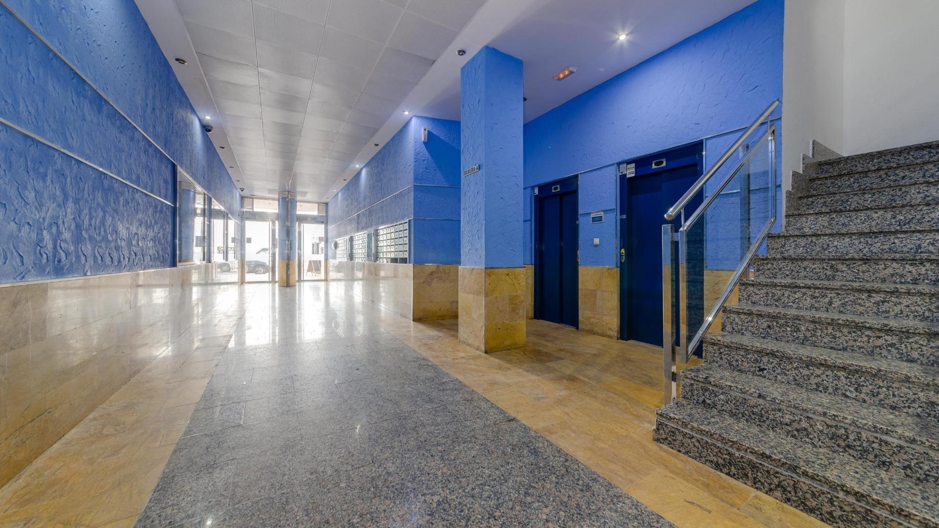 Wiederverkauf - Wohnung - Torrevieja - Playa de los Locos