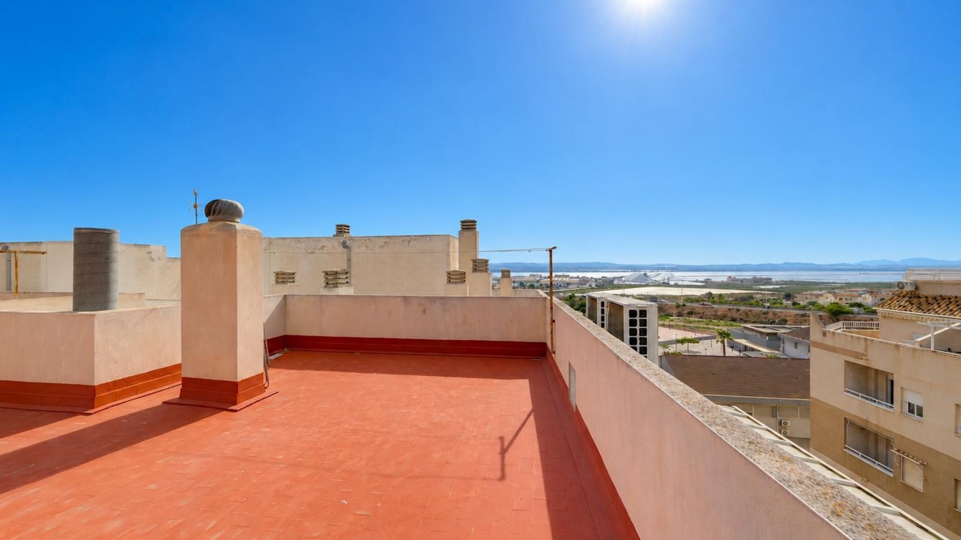 Wiederverkauf - Wohnung - Torrevieja - Playa del Acequión