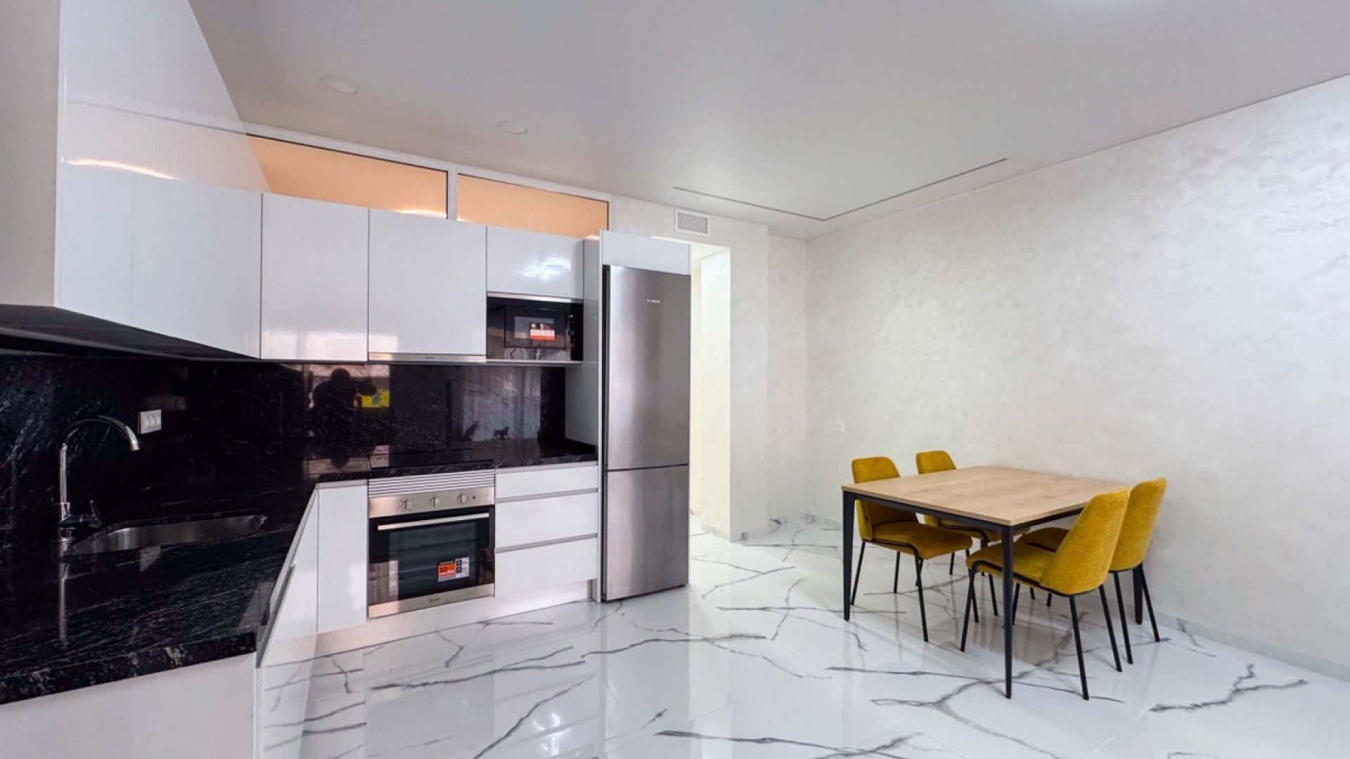 Wiederverkauf - Wohnung - Torrevieja - Playa Del Cura
