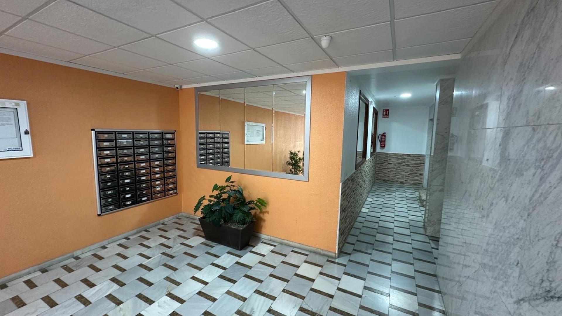 Wiederverkauf - Wohnung - Torrevieja - Torrevieja Centro