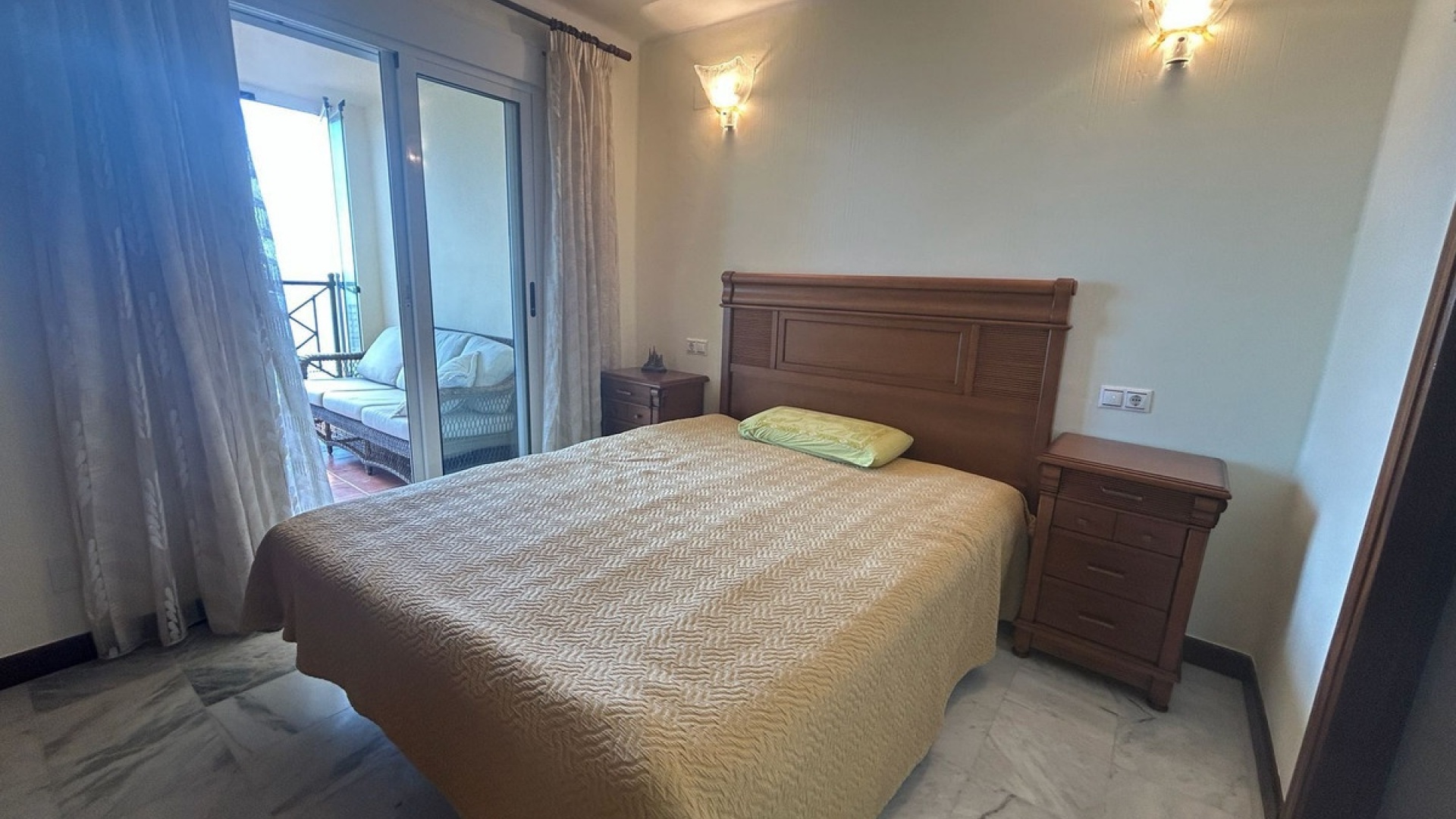 Wiederverkauf - Wohnung - Torrevieja - Torrevieja Centro