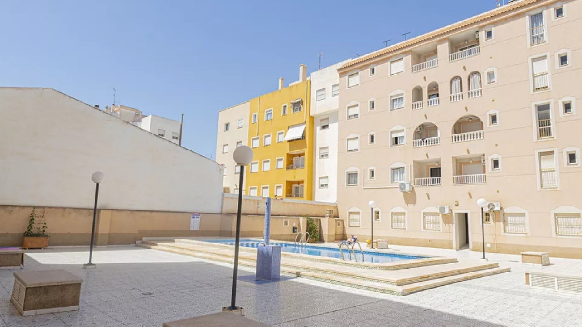 Wiederverkauf - Wohnung - Torrevieja - Torrevieja Centro