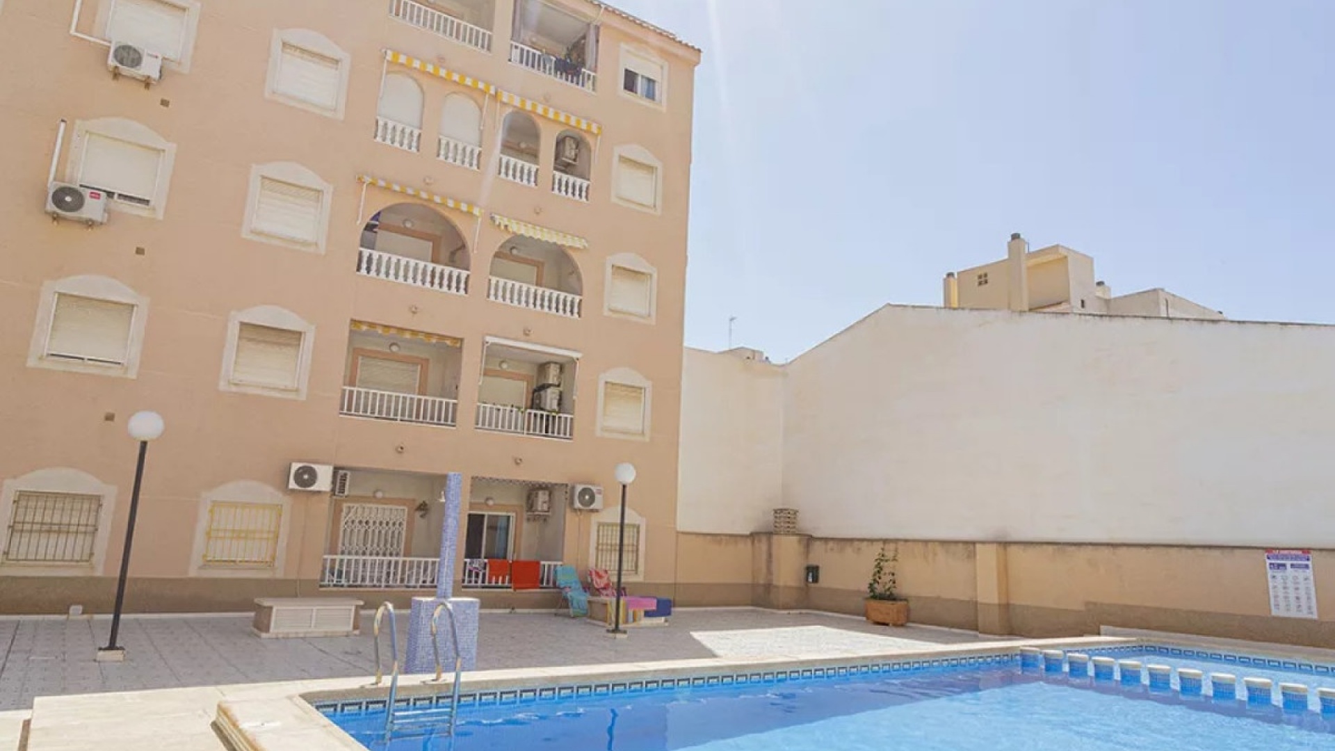 Wiederverkauf - Wohnung - Torrevieja - Torrevieja Centro