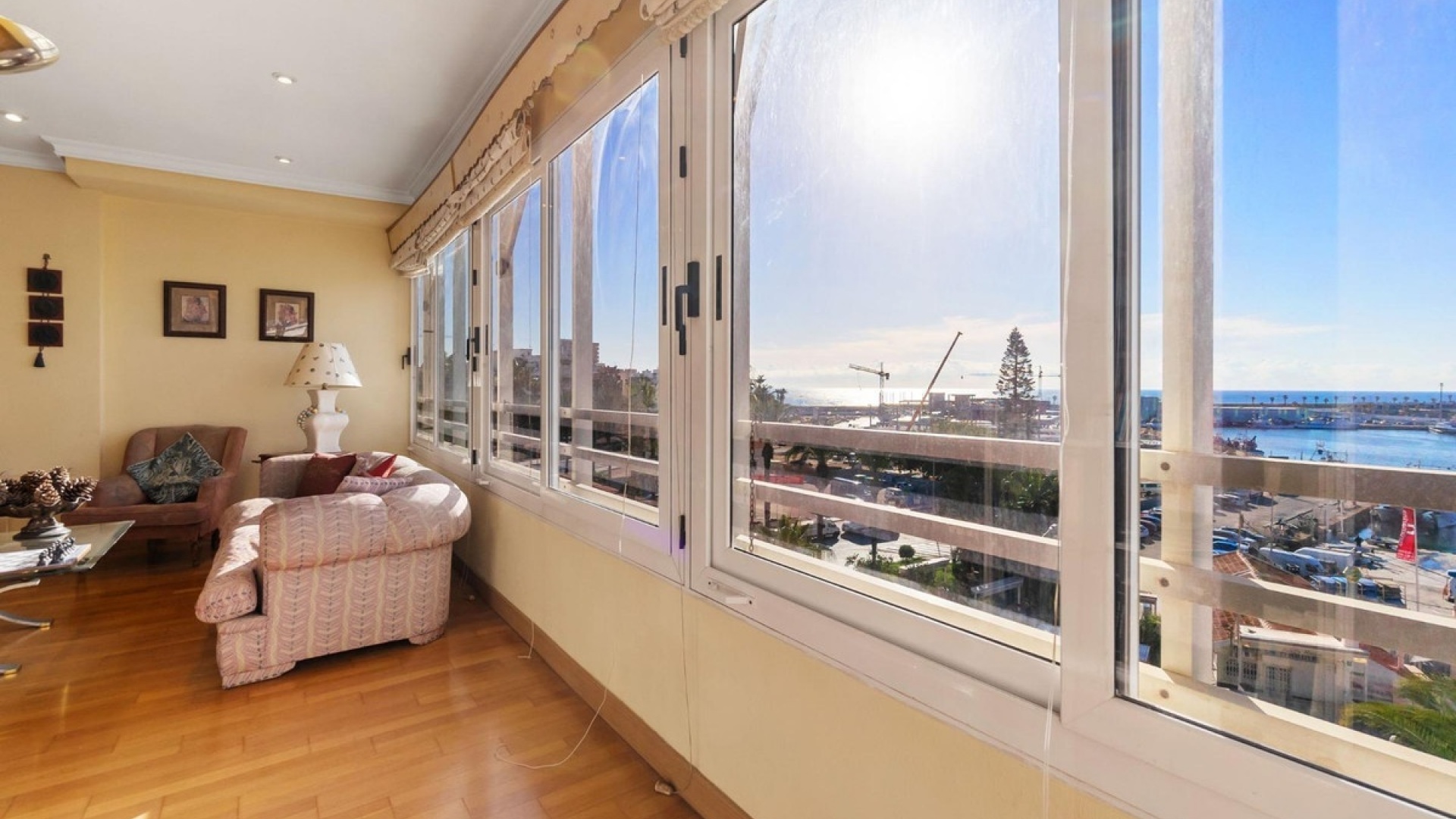 Wiederverkauf - Wohnung - Torrevieja - Torrevieja Centro