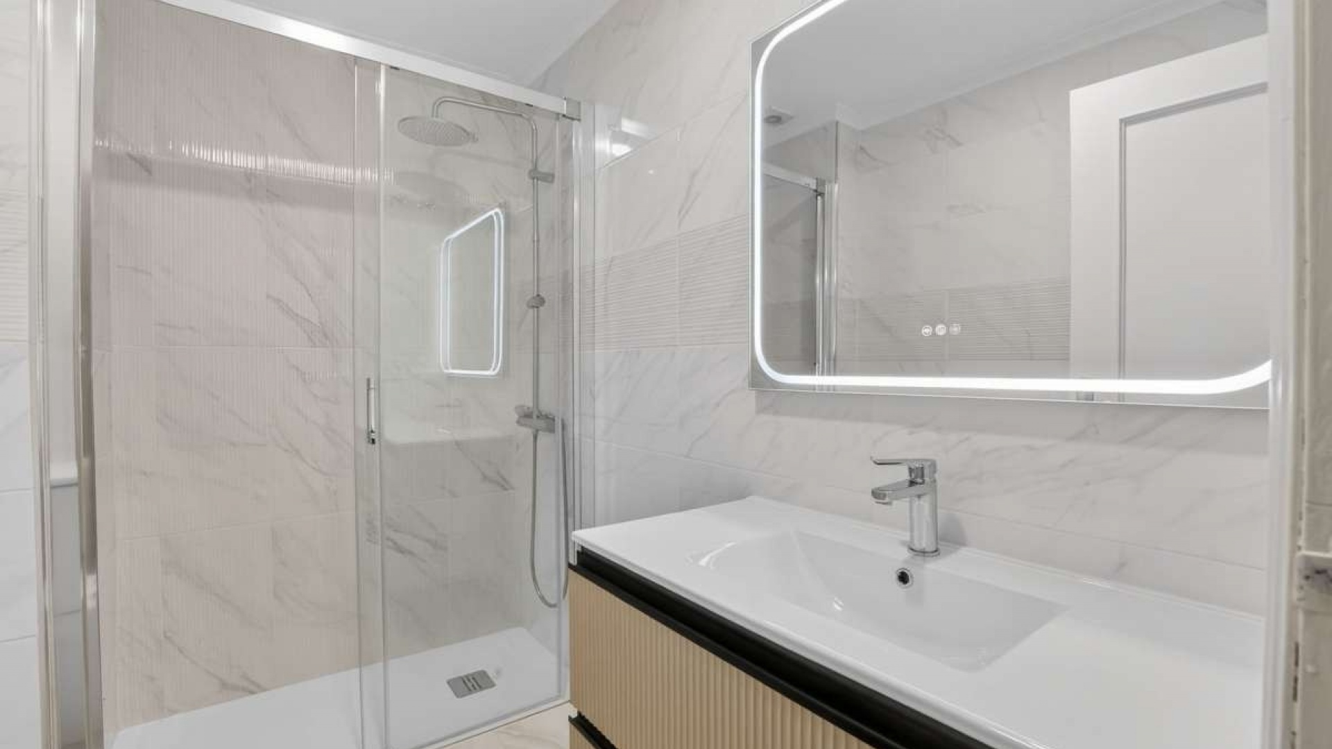 Wiederverkauf - Wohnung - Torrevieja - Torrevieja Centro