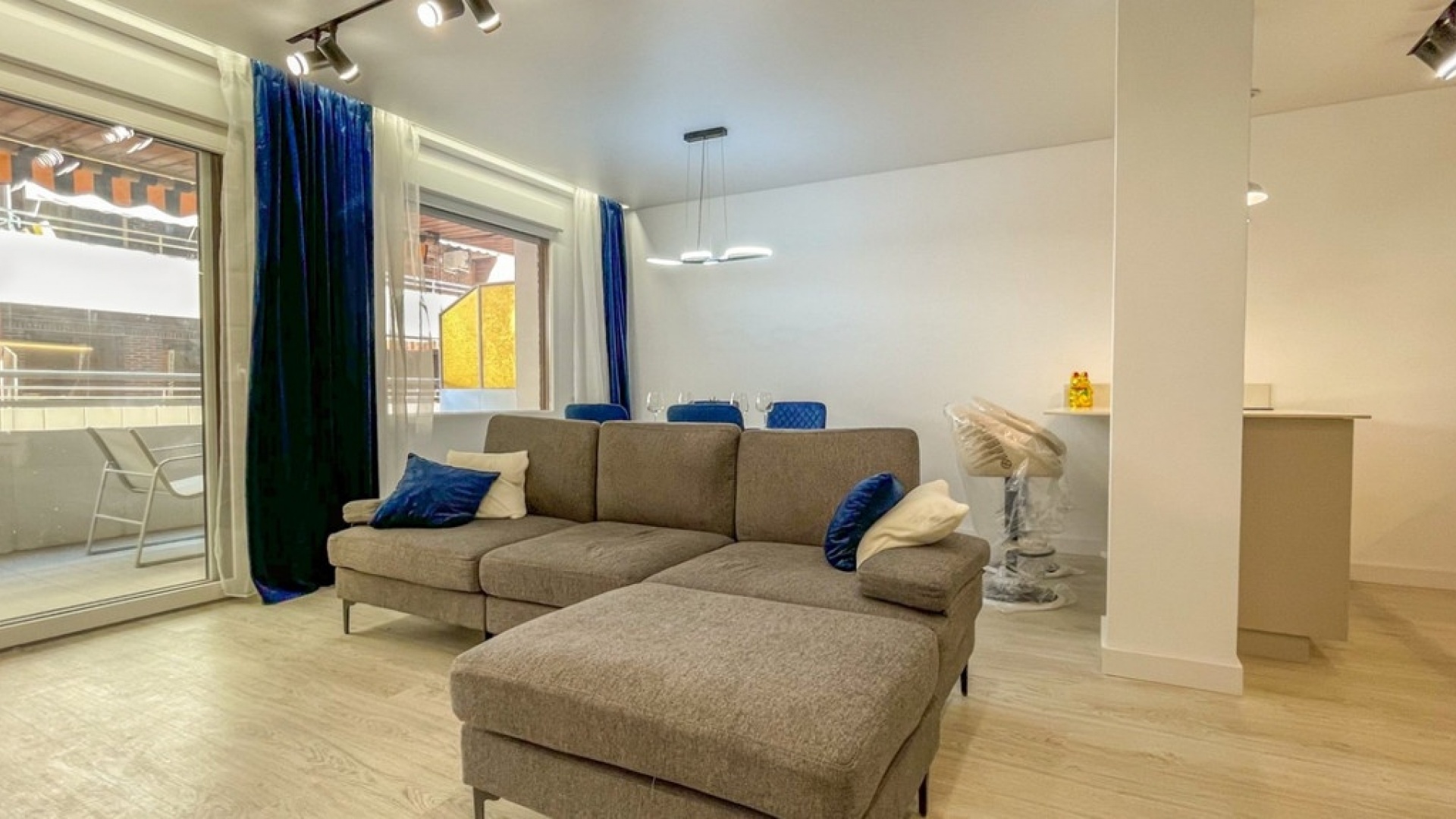 Wiederverkauf - Wohnung - Torrevieja - Torrevieja Centro
