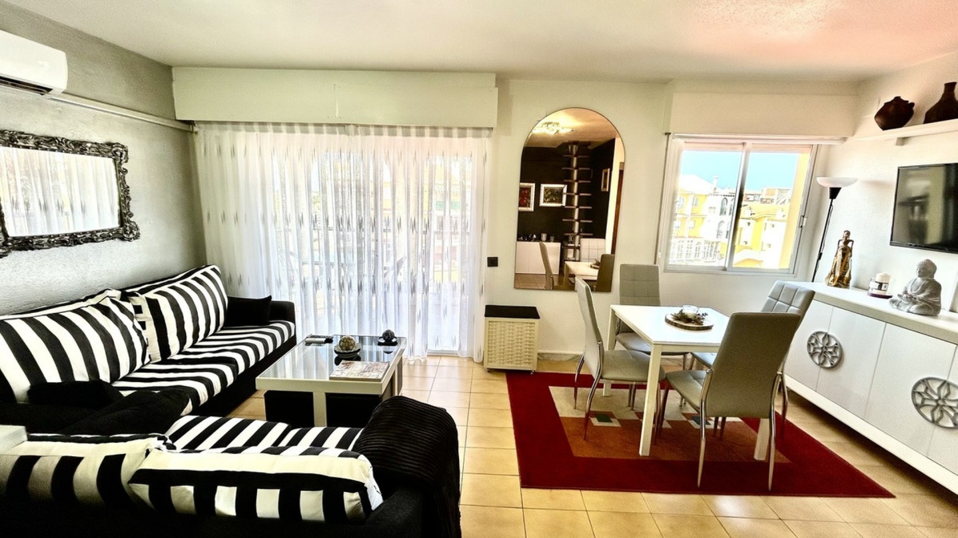 Wiederverkauf - Wohnung - Torrevieja - Torrevieja Centro