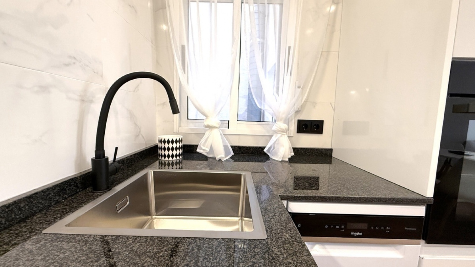 Wiederverkauf - Wohnung - Torrevieja - Torrevieja Centro