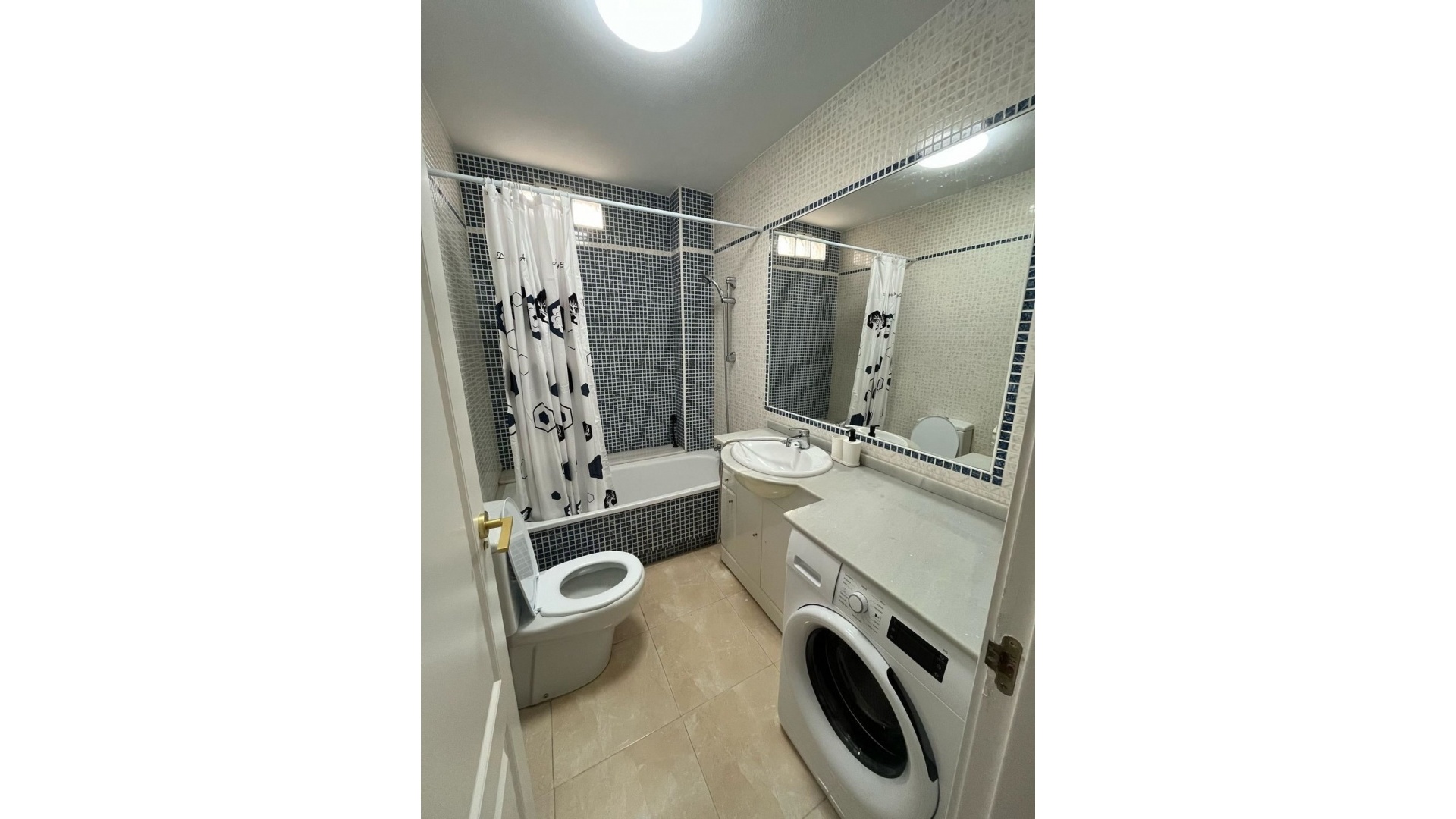 Wiederverkauf - Wohnung - Torrevieja - Torrevieja Centro