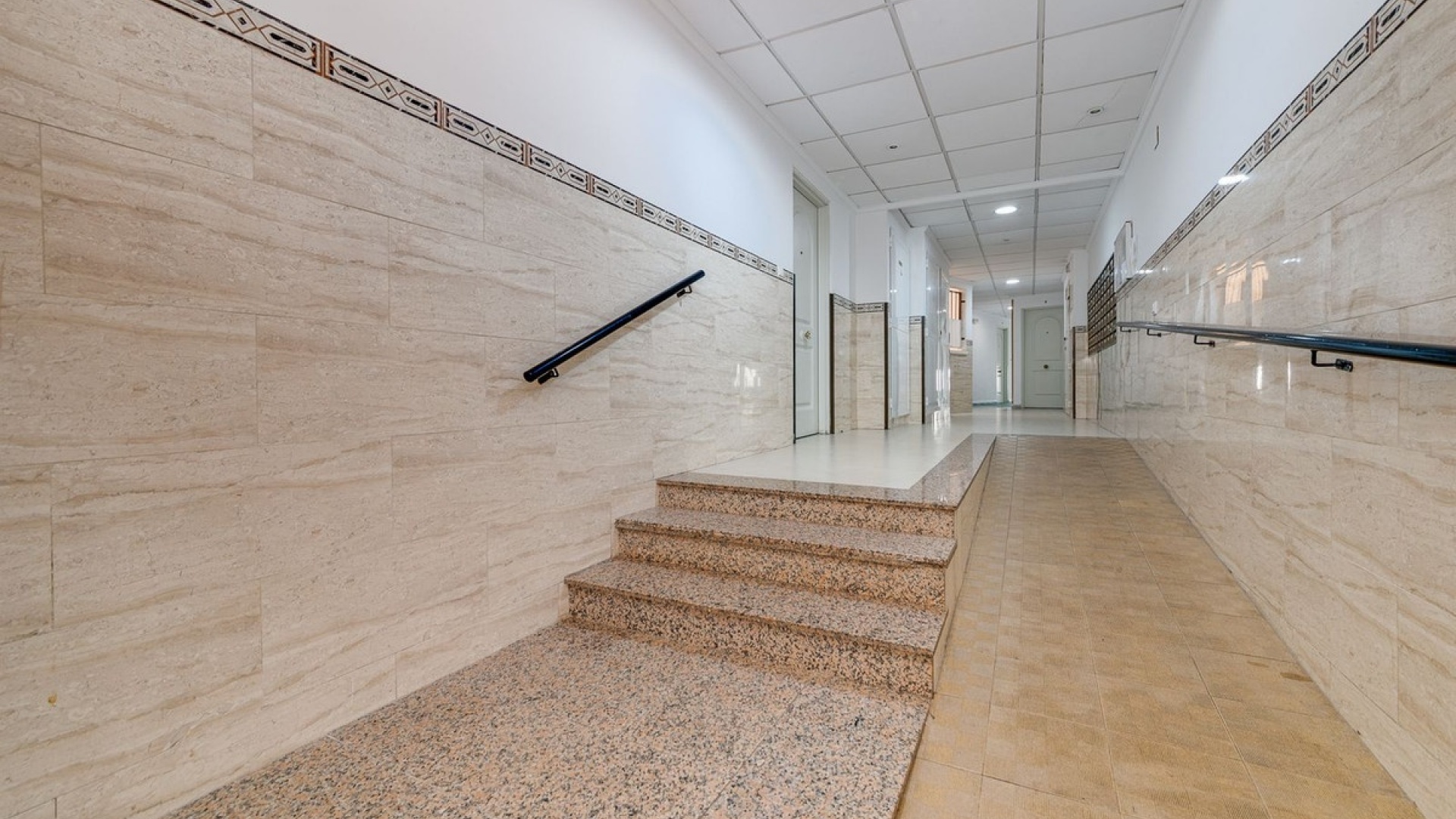 Wiederverkauf - Wohnung - Torrevieja - Torrevieja Centro