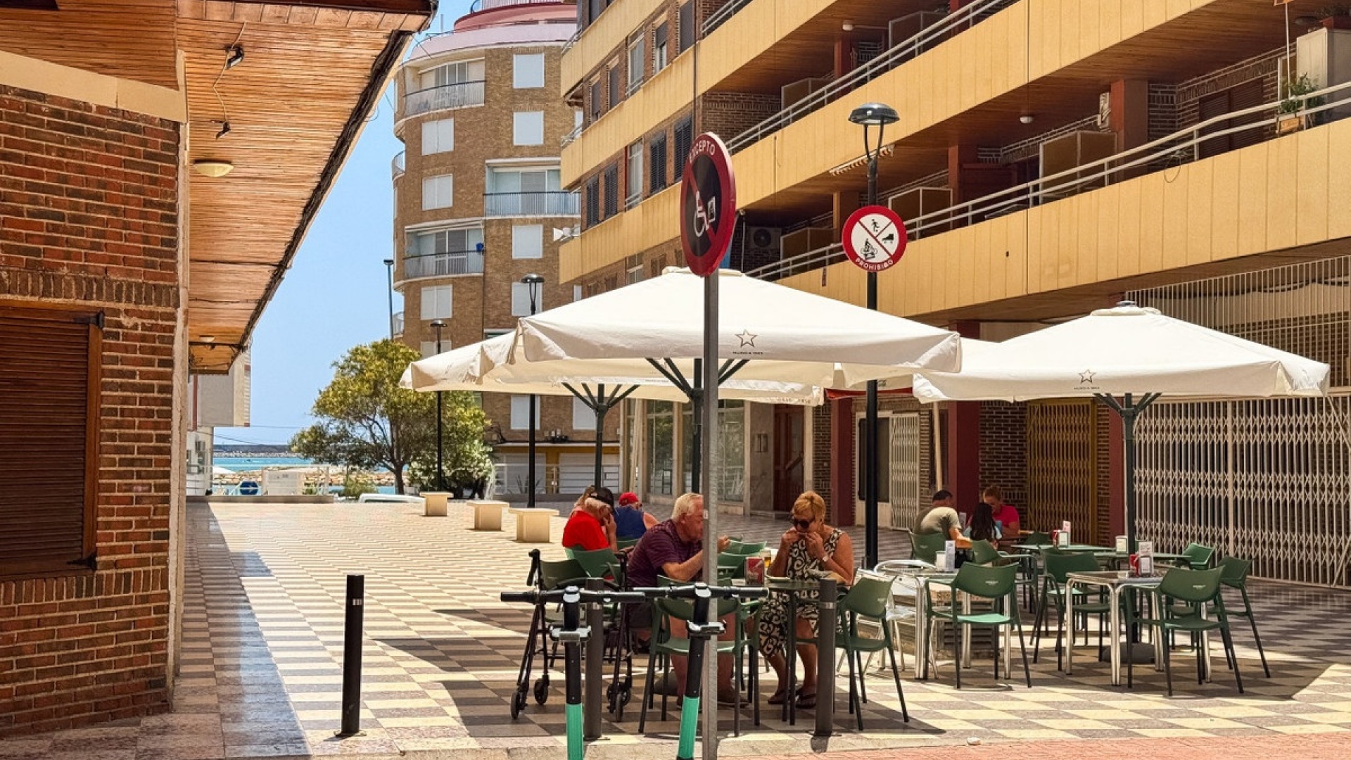 Wiederverkauf - Wohnung - Torrevieja - Torrevieja Centro