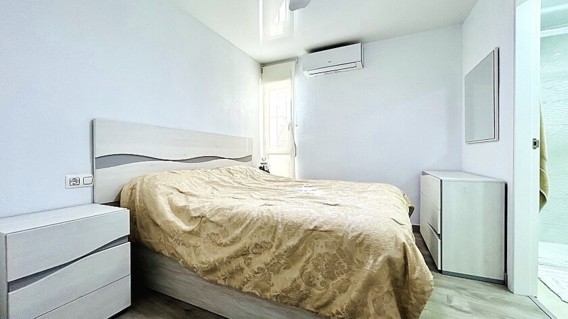 Wiederverkauf - Wohnung - Torrevieja - Torrevieja Centro