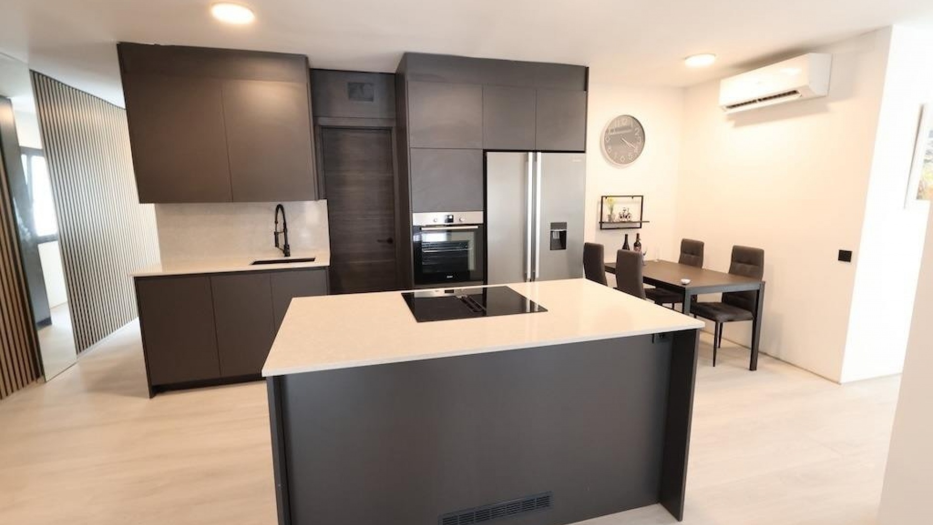 Wiederverkauf - Wohnung - Torrevieja - Torrevieja Centro