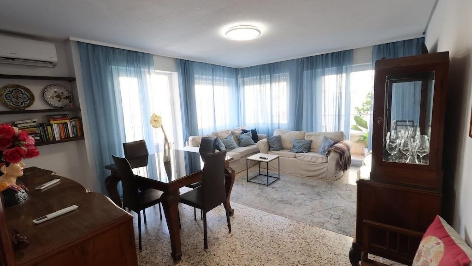 Wiederverkauf - Wohnung - Torrevieja - Torrevieja Centro