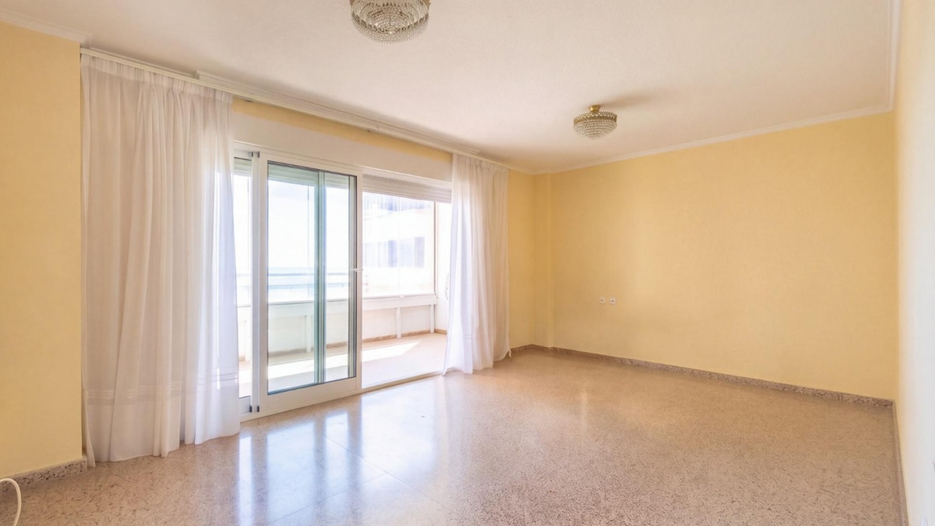Wiederverkauf - Wohnung - Torrevieja - Torrevieja Centro