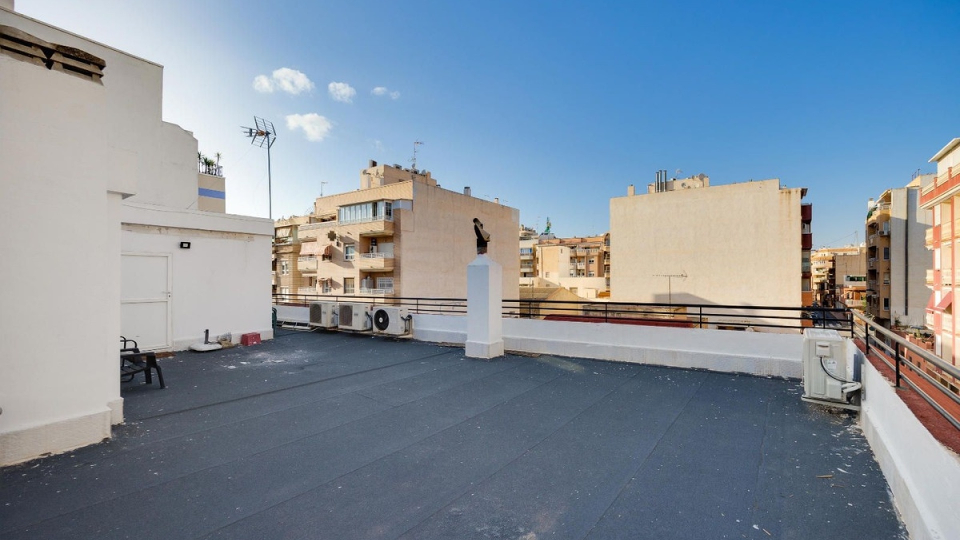 Wiederverkauf - Wohnung - Torrevieja - Torrevieja Centro