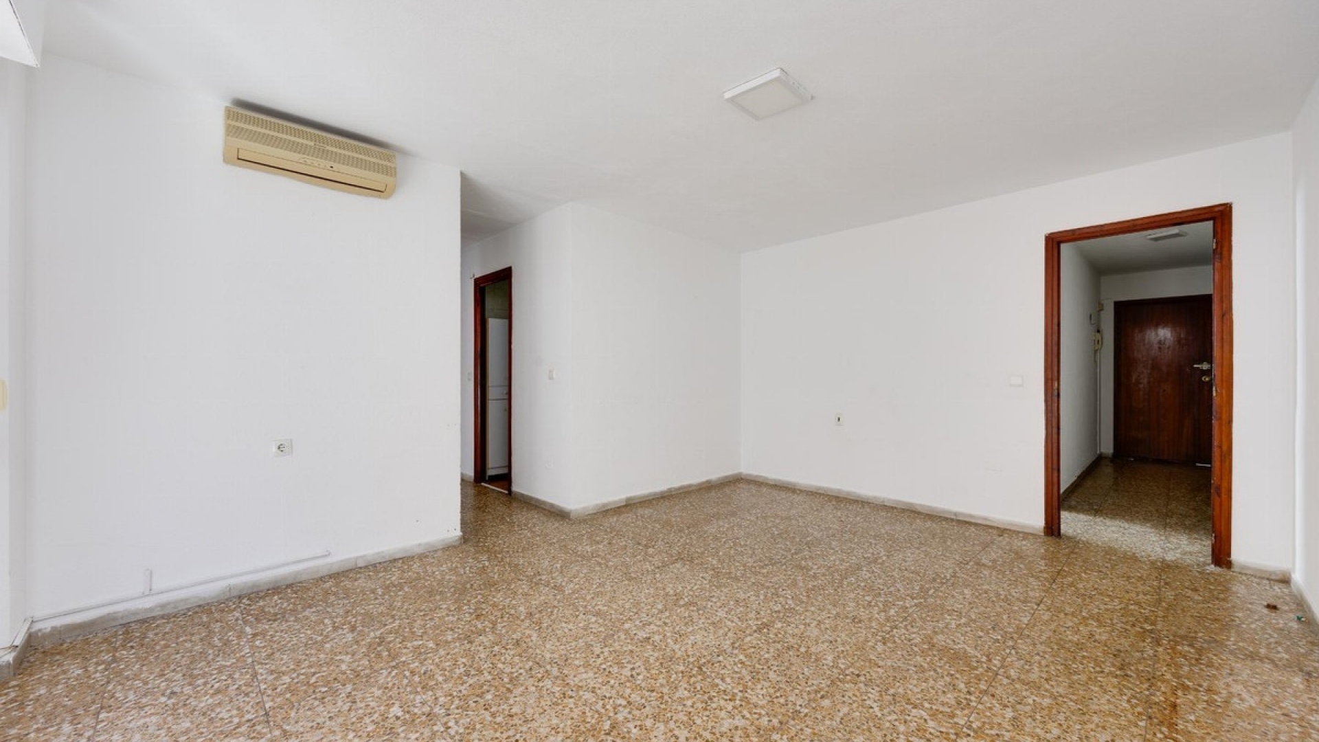 Wiederverkauf - Wohnung - Torrevieja - Torrevieja Centro
