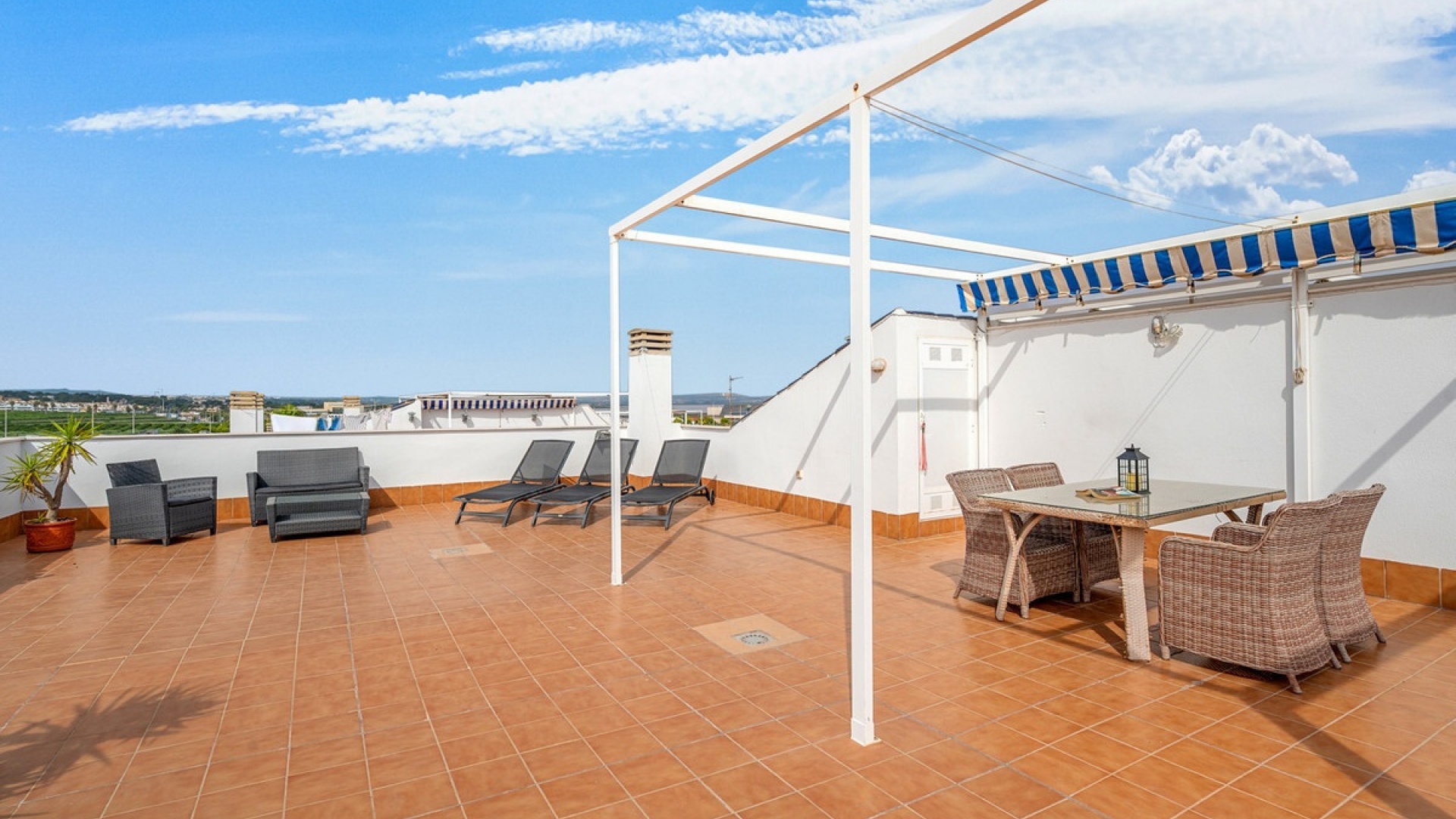 Wiederverkauf - Wohnung - Torrevieja - Torrevieja Centro
