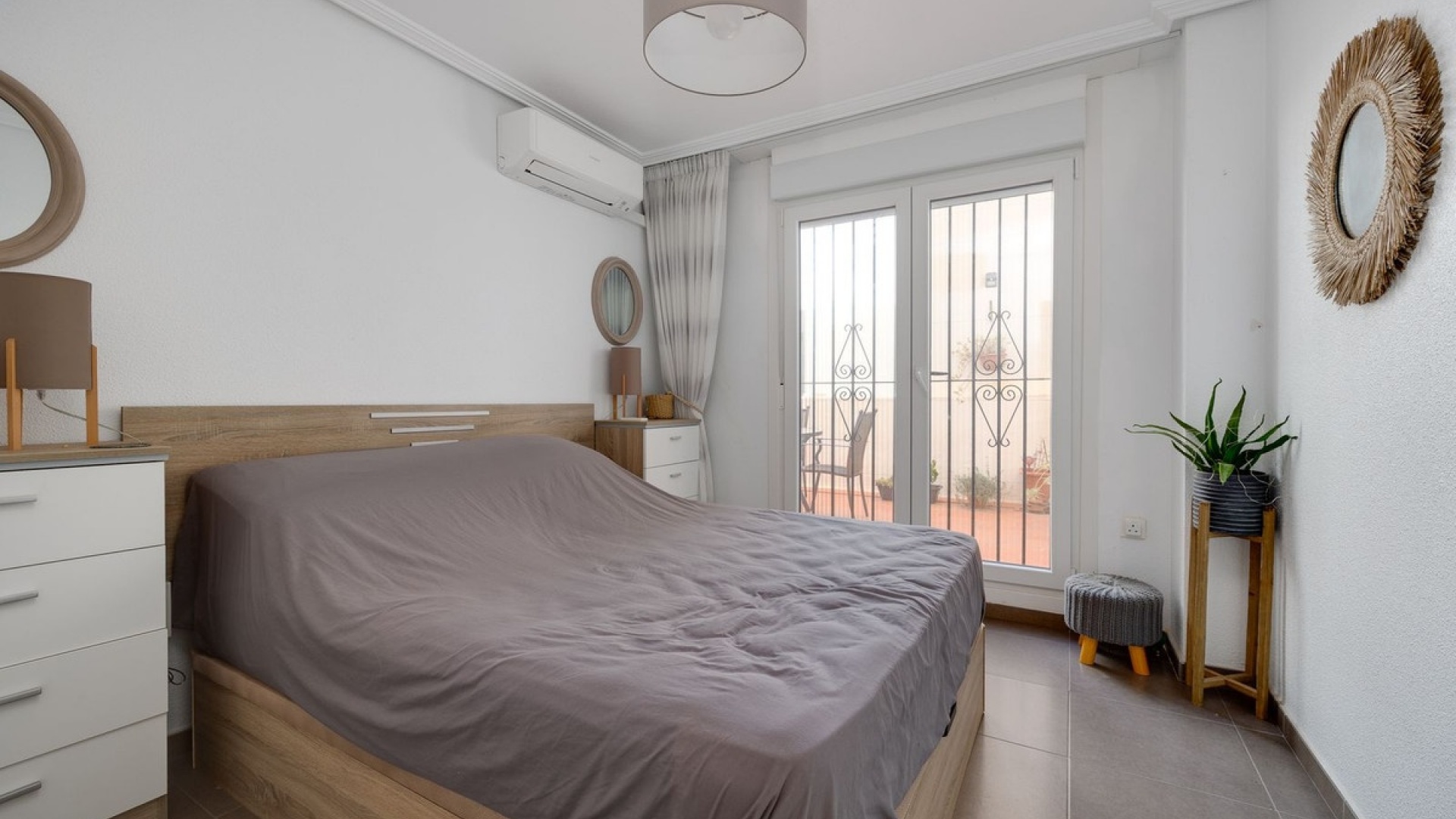 Wiederverkauf - Wohnung - Torrevieja - Torrevieja Centro
