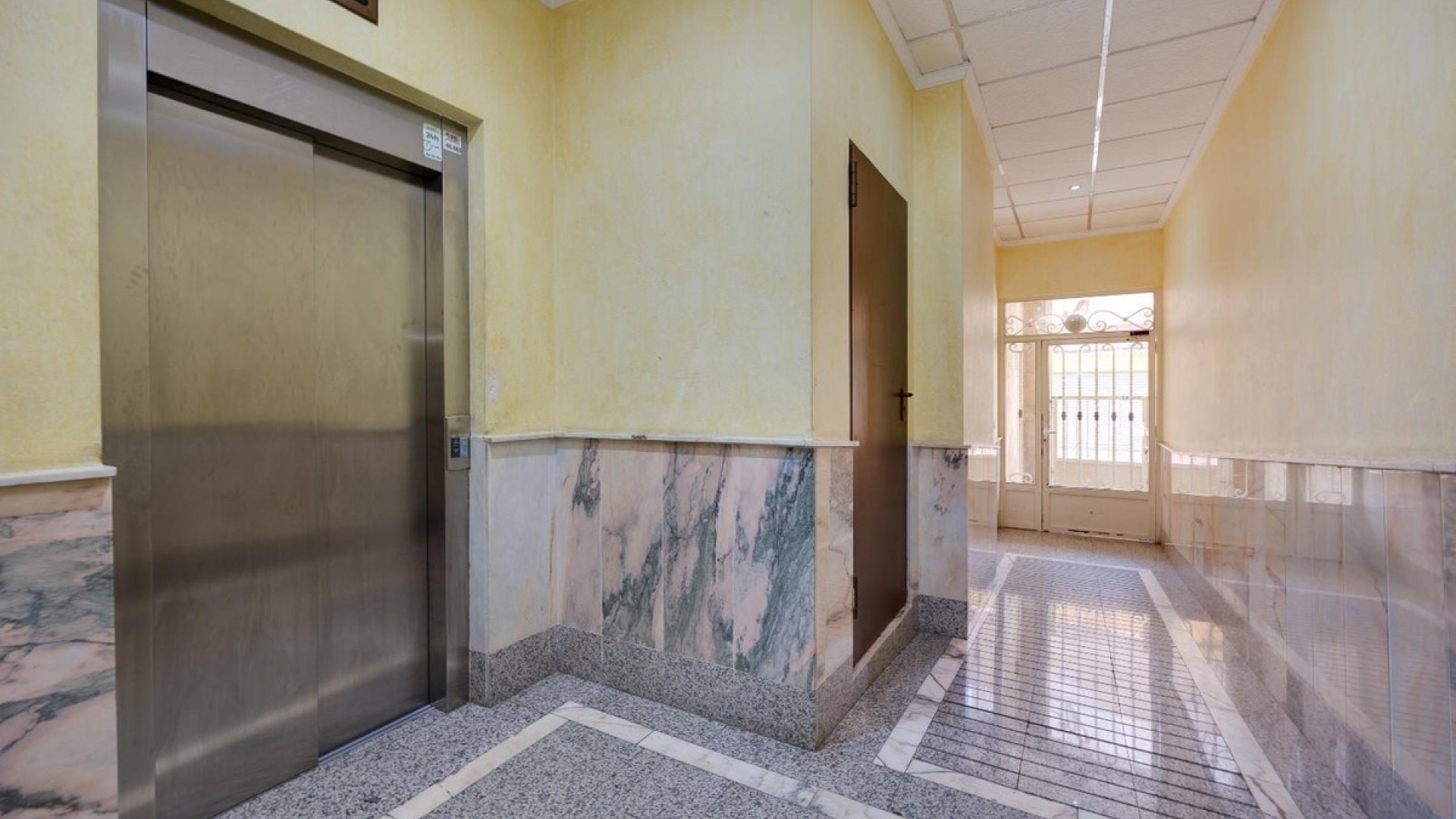 Wiederverkauf - Wohnung - Torrevieja - Torrevieja Centro