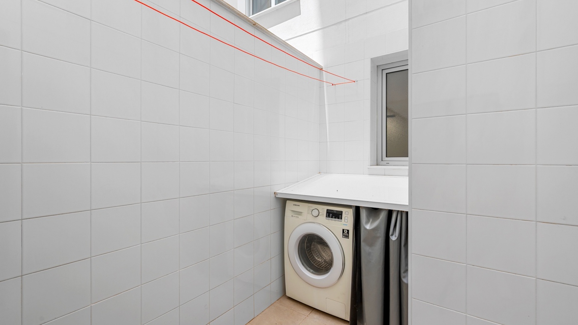 Wiederverkauf - Wohnung - Villamartin - Res. Sungolfbeach