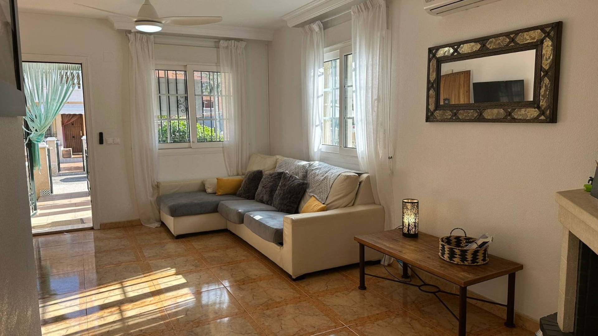 Wiederverkauf - Wohnung - Villamartin