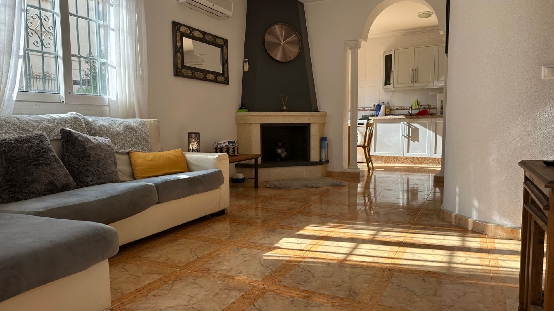 Wiederverkauf - Wohnung - Villamartin