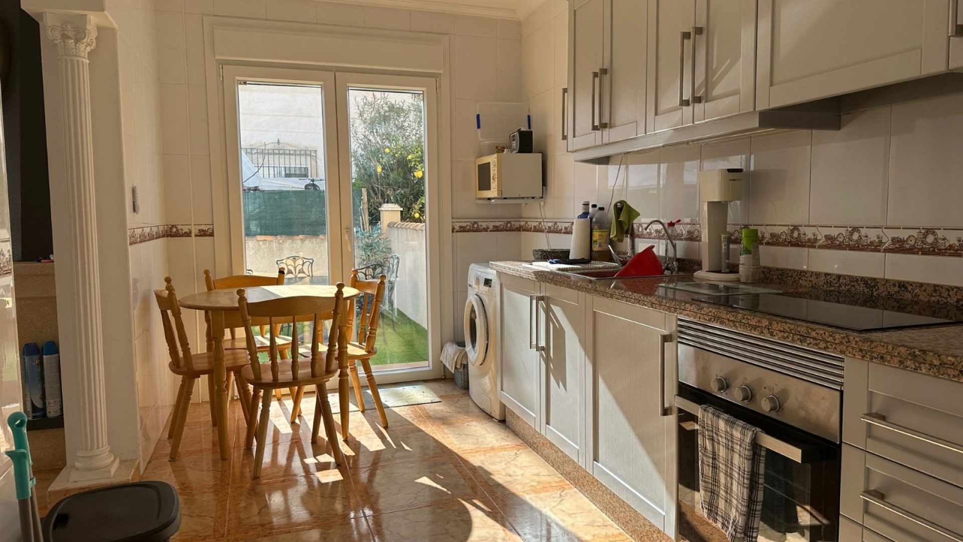 Wiederverkauf - Wohnung - Villamartin