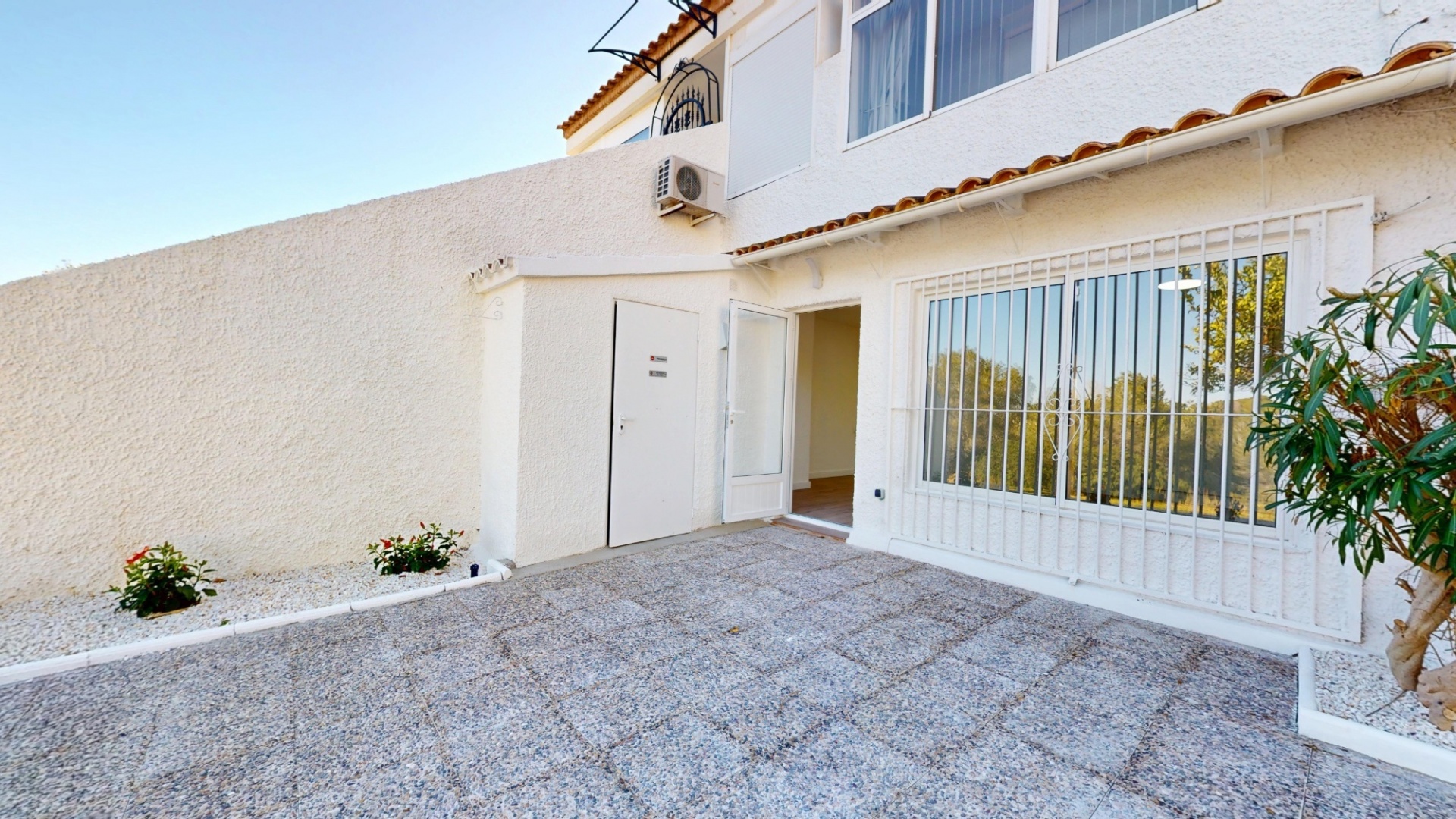 Wiederverkauf - Wohnung - Villamartin