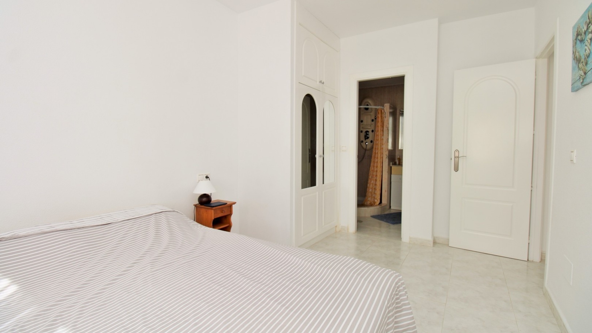 Wiederverkauf - Wohnung - Villamartin