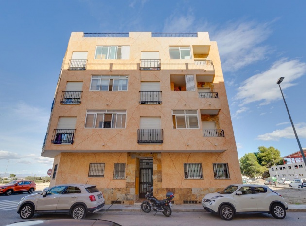 Wohnung - Wiederverkauf - Almoradi - ESMA-24631