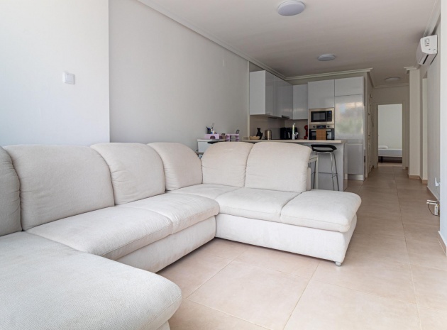 Wohnung - Wiederverkauf - Cabo Roig - ESMA-57810