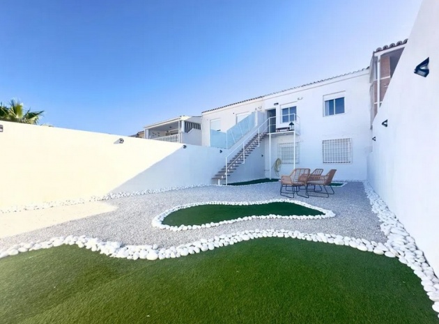 Wohnung - Wiederverkauf - Cabo Roig - la regia