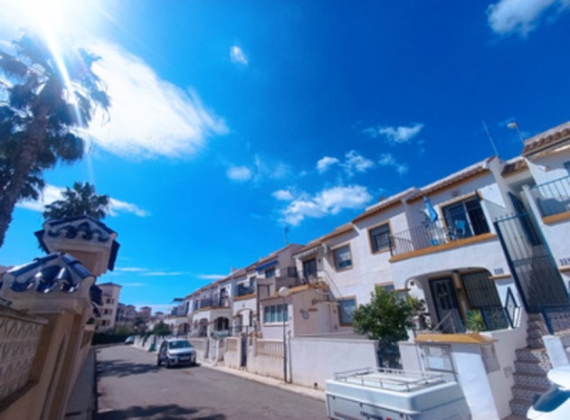 Wohnung - Wiederverkauf - La Florida  - ESMA-49628