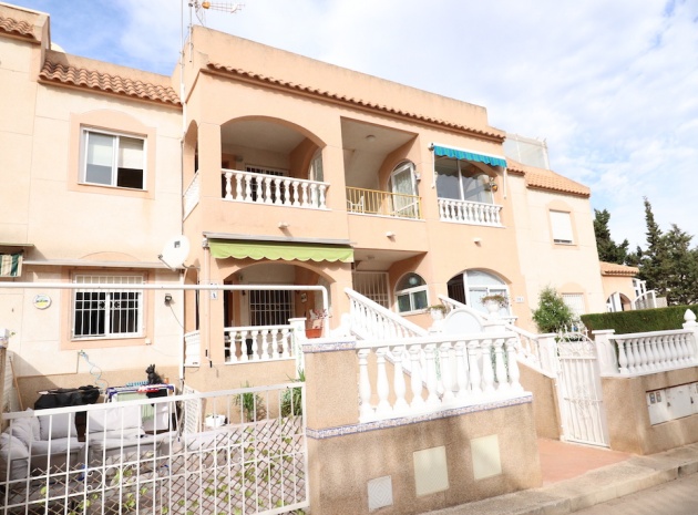 Wohnung - Wiederverkauf - Los Balcones - ESMA-87549